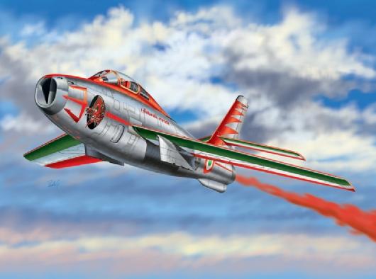 *ITALERI F-84F THUNDERSTREAK 1/48