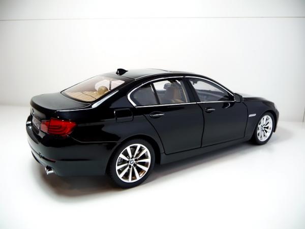 GTA BMW 5 SERIES 2011 MET BLACK 1/18