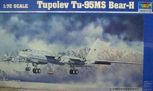 TRUMPETER TUPOLEV TU-95MS BEAR 1/72