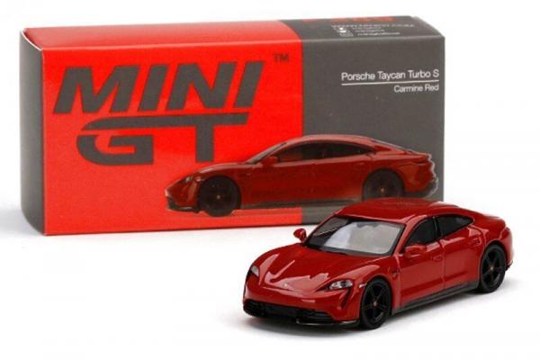 GT 1/64 PORSCHE TAYCAN TURBO S RED