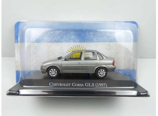 1/43 \'97 CHEVY CORSA SILVER