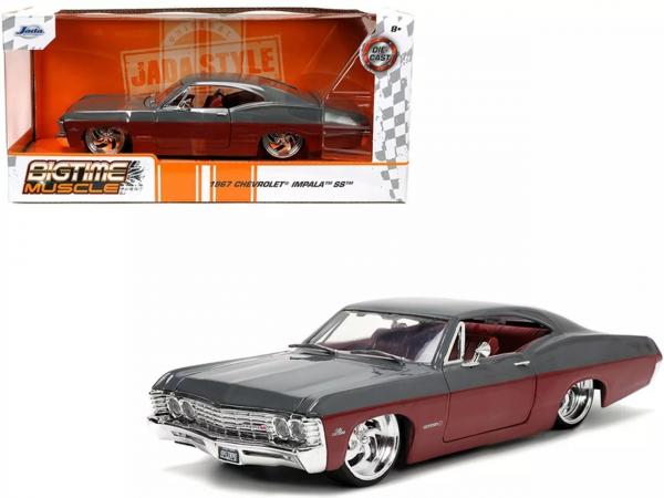 JADA 1/24 1967 CHEVY IMPALA 2 DR BTM