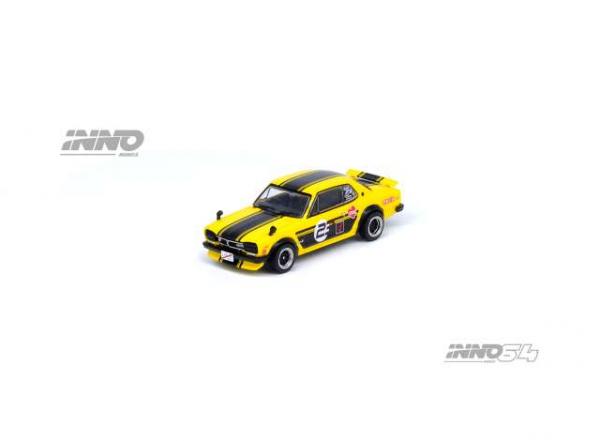 INNO 1/64 SKYLINE 2000 GT-R YELLOW/BLK