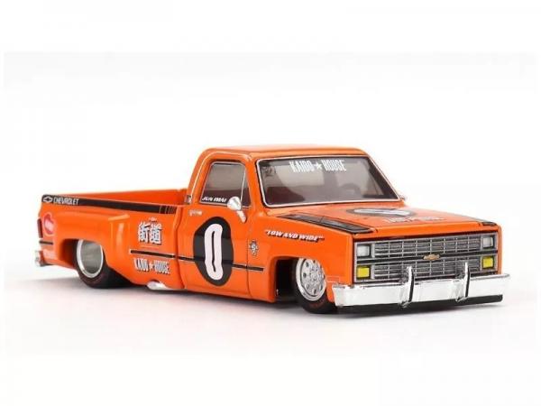 MINI GT 1/64 KAIDO CHEVY SILVERADO ORA