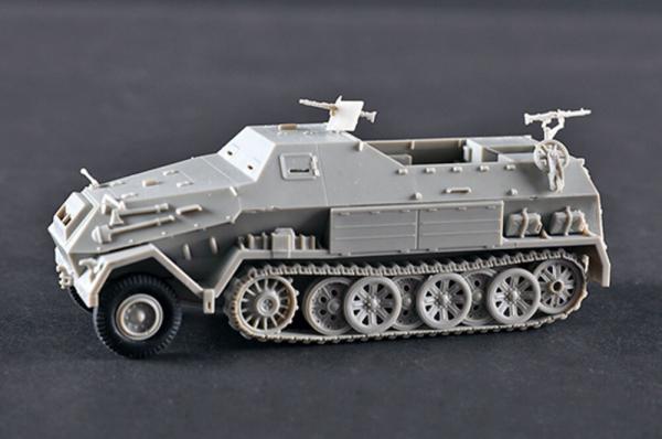 TRUMPETER 1/72 SD.KFZ.8 GEPANZERTE 12T