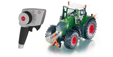 SIKU RC FENDT WITH REMOTE 1