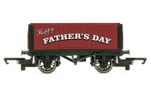 HORNBY FATHERS DAY WAGON 2018