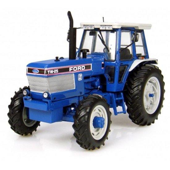 UNIVERSAL 1/32 FORD TW-25 4X4 FORCE 11