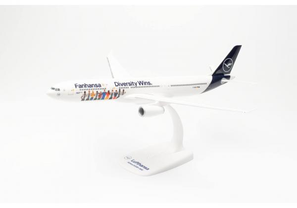 HERPA 1/200 A330-300 LUFTHANSA DIVERSITY