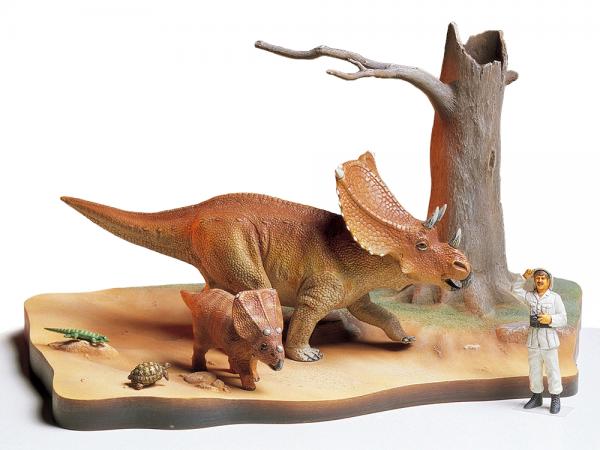 TAMIYA 1/35 CHASMOSAURUS DIORAMA