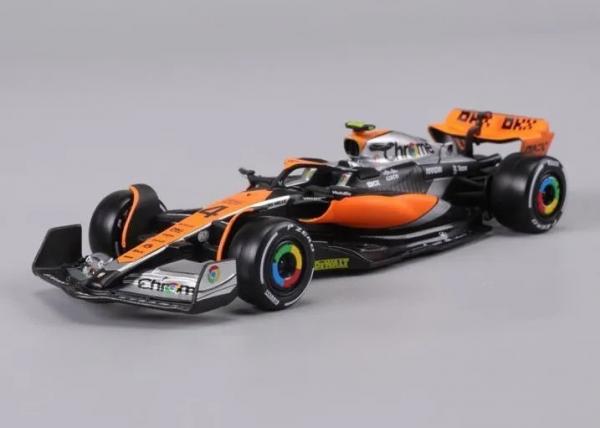 BBURAGO 1/43 MCLAREN MCL60 NORRIS