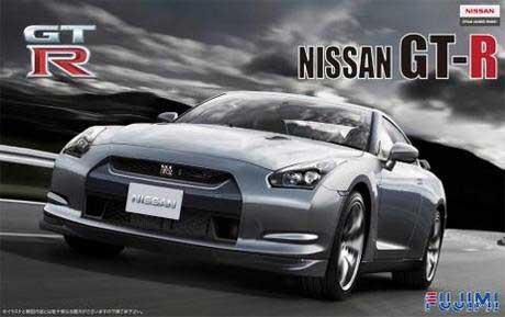 FUJIMI \'08 NISSAN GT-R R35 KIT 1/24