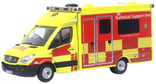 OXFORD 1/76 AMBULANCE BEDFORDSHIRE