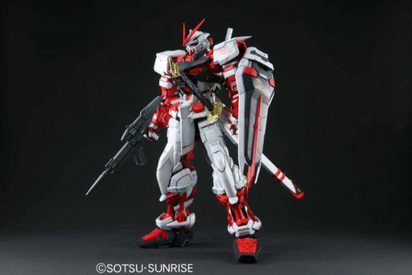 BANDAI PG GUNDAM ASTRAY RED FRAME